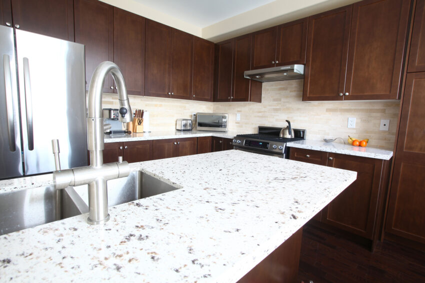 How To Clean Quartz Countertops, Can I Use Vinegar To Clean My Quartz Countertops