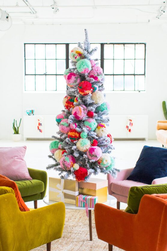 41 Mesmerizing Christmas Tree Ideas To Try This Season