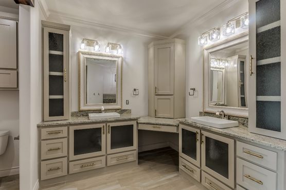 double vanity for a modern spacious bathroom